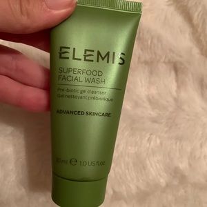 Elemis superfood facial wash